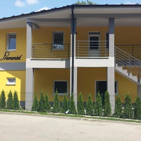 Promenad Apartmany Veľký Meder 외부 사진