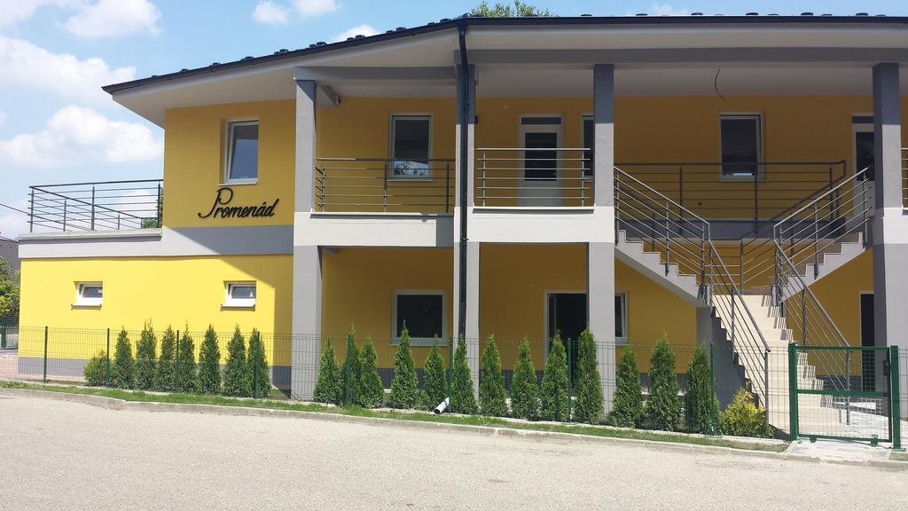 Promenad Apartmany Veľký Meder 외부 사진