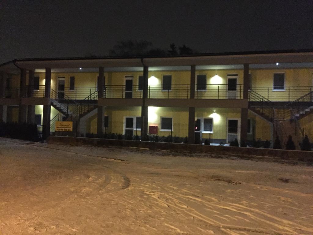 Promenad Apartmany Veľký Meder 외부 사진